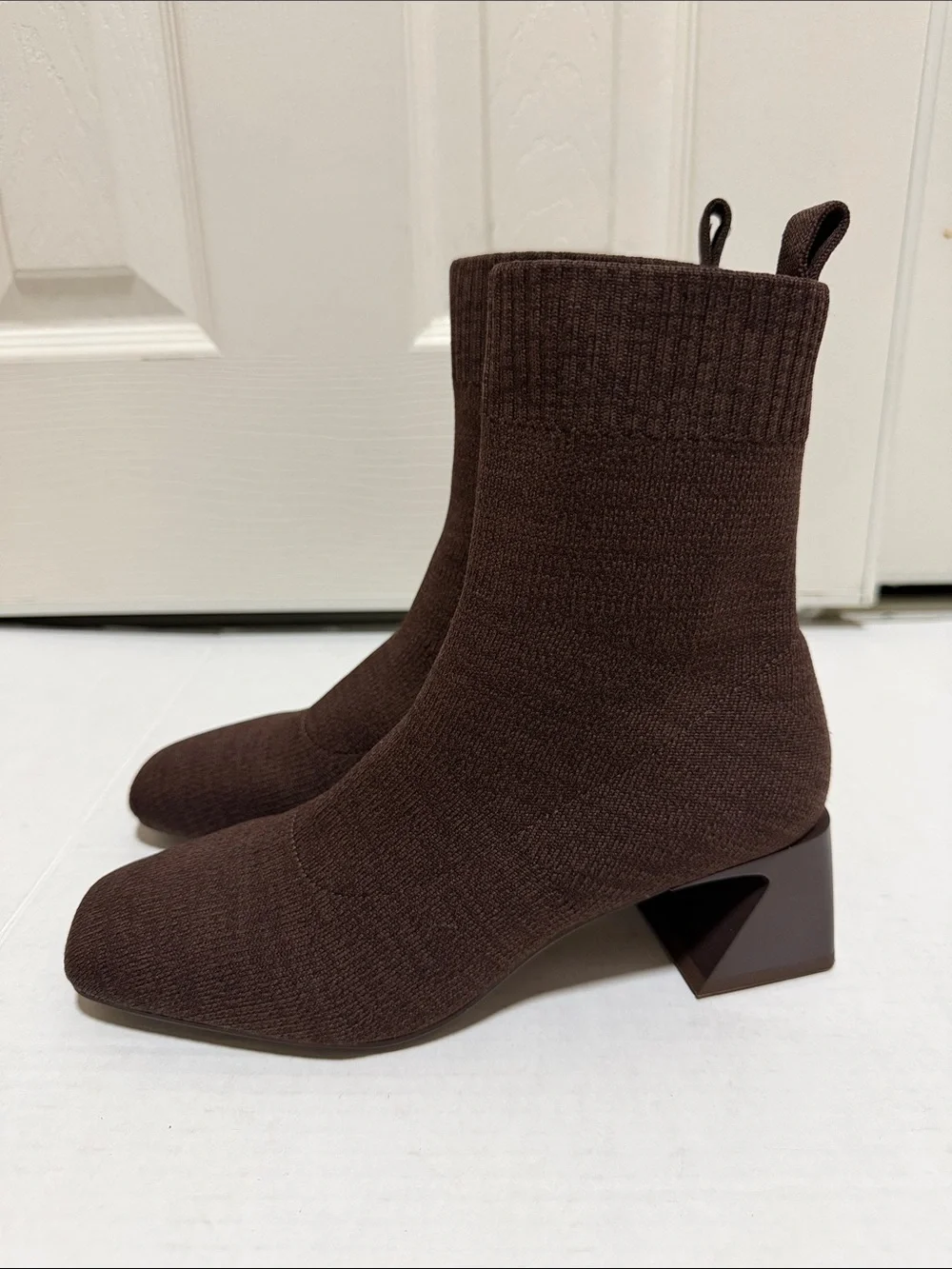 Vivaia Regina Pro Bootie Dark Chocolate - Size 36 (5.5-6)